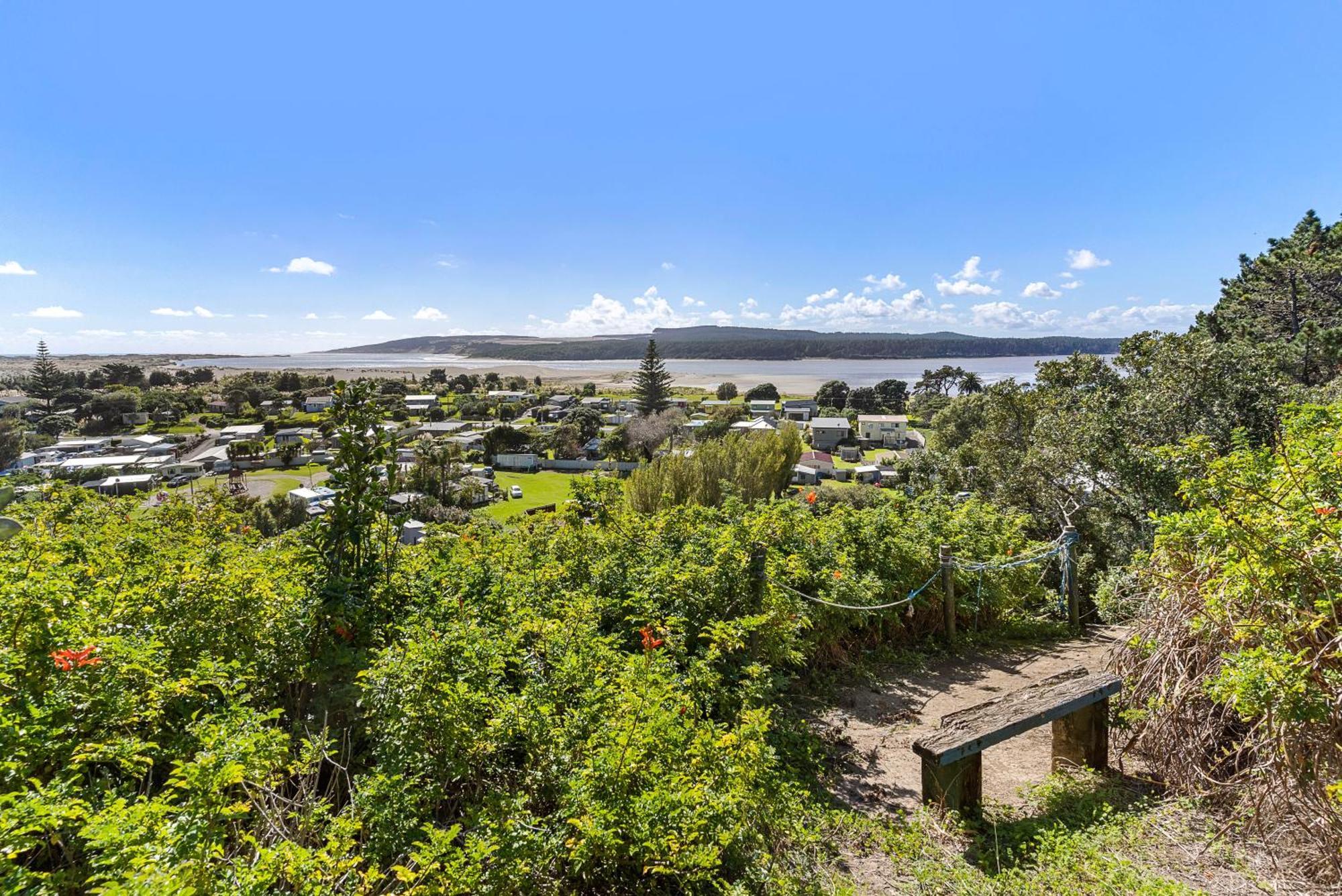 Port Waikato Holiday Park Ngoại thất bức ảnh