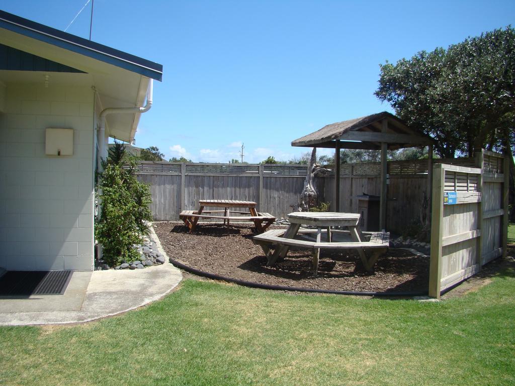 Port Waikato Holiday Park Ngoại thất bức ảnh